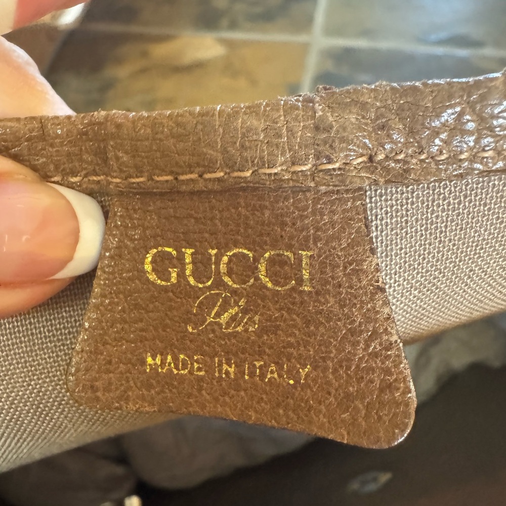 Gucci Vintage GG Plus Sherryline Tote/Handbag W/COA. - Picture 4 of 16